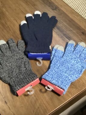 Juncture women's knit texting gloves bundle New 3 pairs
